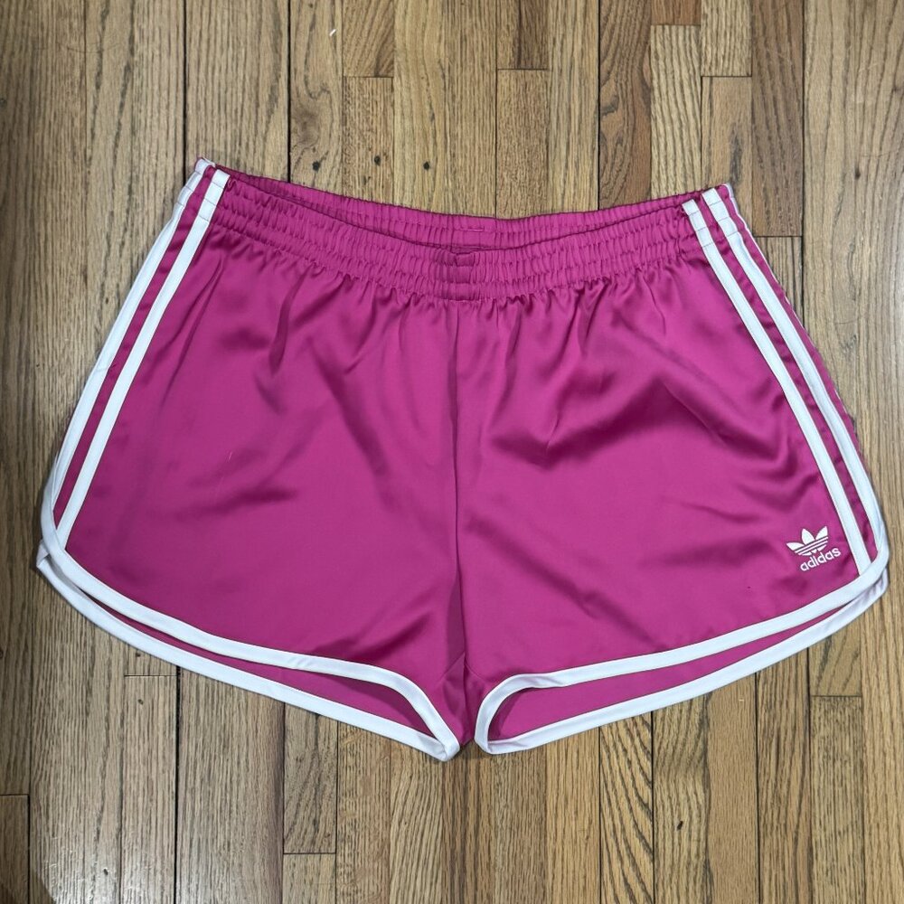 NWT Large Adidas Womens 3S Sprinter Shorts Semi Lucid Fuchsia Pink Hot Pink